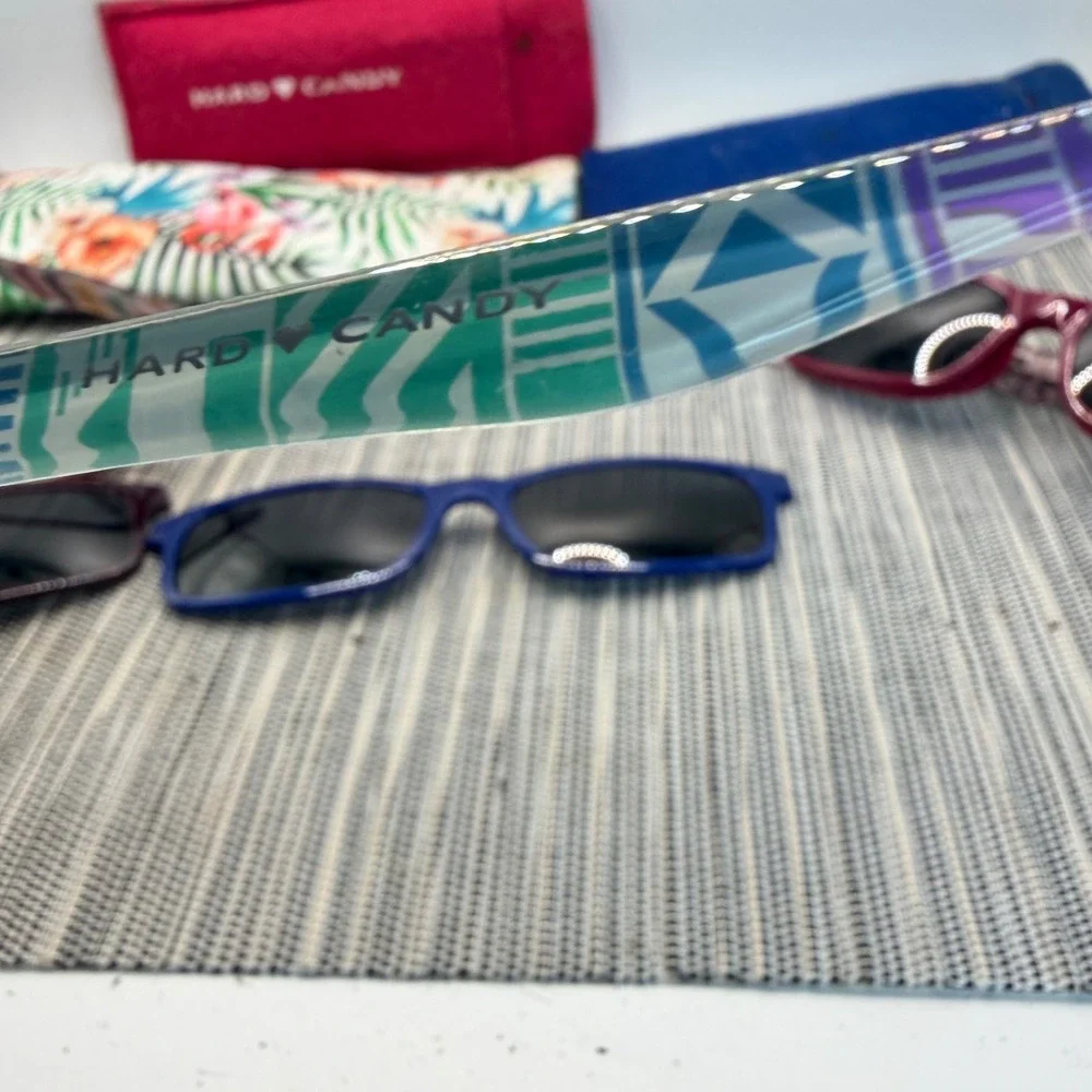 Hard Candy Reading Glasses Set 3 Pairs +1.50 Magnetic Sun Clips Cases Blue Pink